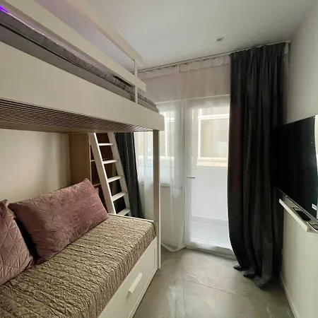Sea Side Apartment